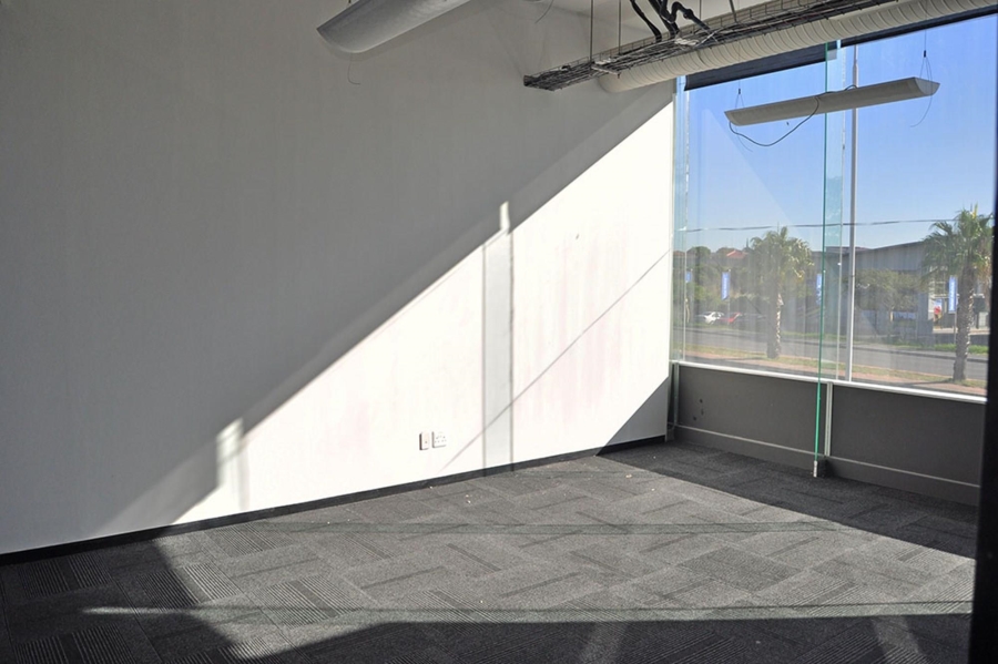 To Let commercial Property for Rent in Paarden Eiland Western Cape